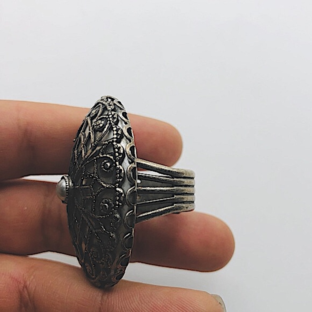 Jan Michaels unique ring from San Francisco - Picture 3 of 10